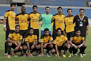 ‘الأصفر’ يبعد خطوة عن مقارعة كبار آسيا