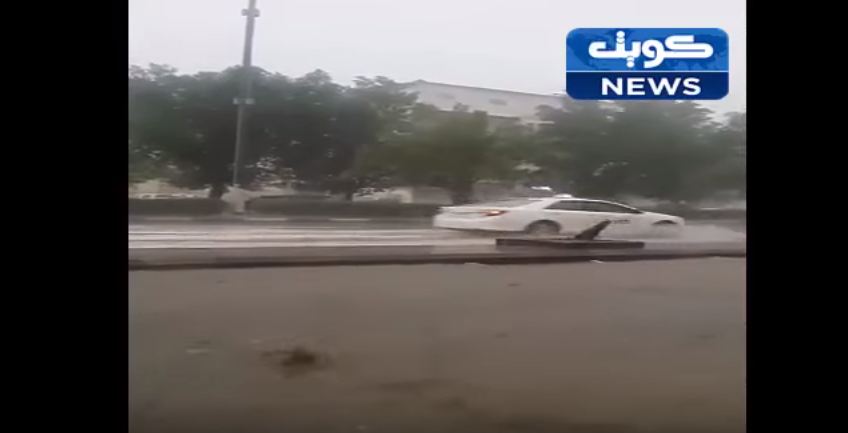 فيديو…السعودية : امطار غزيرة مع برد في مكة