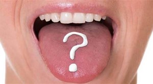 هل تعلم ماذا يعني تغيّر لون اللّسان إلى الأحمر أو الأبيض!؟