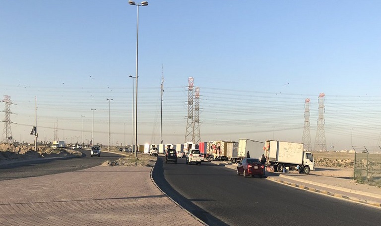 بالڤيديو | اختناق مروري على الدائري السابع بسبب انقلاب وحريق تنكر