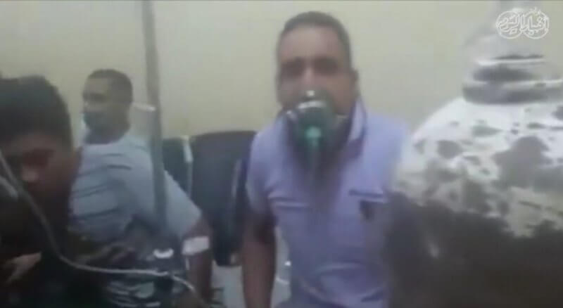 شاهد بالفيديو.. تسريب غاز يصيب عشرات المصريين باختناق