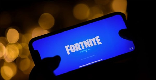 “فورتنايت” خارج الصين نهائيا… واللاعبون “يبكون” حزناً