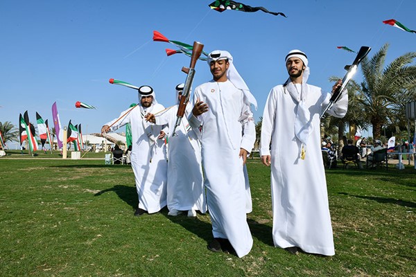 سفارة الإمارات تقيم مهرجاناً بذكرى اليوم الوطني بمشاركة فرق كويتية