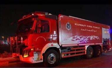 فرق الإطفاء تسيطر على حريق أشجار على طريق الفحيحيل السريع.. دون إصابات